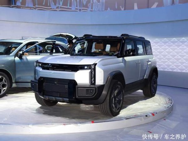 大赢家 方盒子造型+外挂小书包，奇瑞又一新车来袭，卖12.99万起有戏吗？